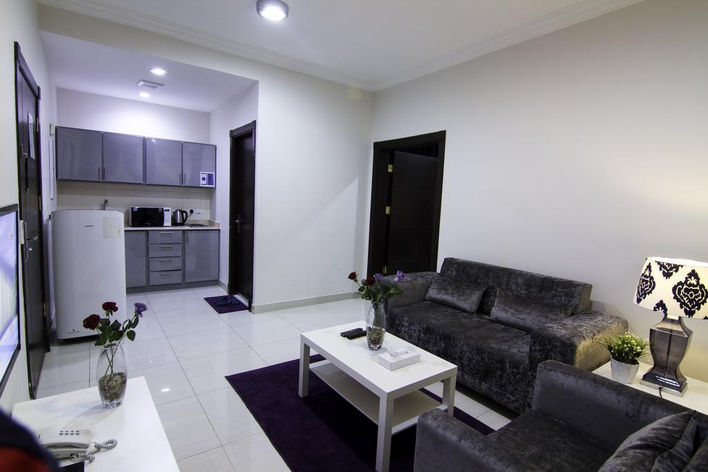 Rofan House Serviced Apartments Riyadh Bagian luar foto